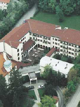 Hotel Caruso Baden Exterior photo